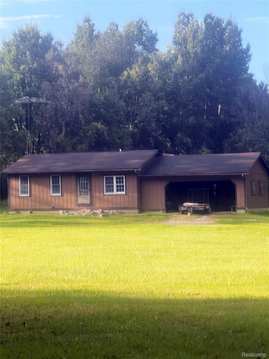 584 Miller Lake Road, Deerfield Township, Mi 48421 Main Photo