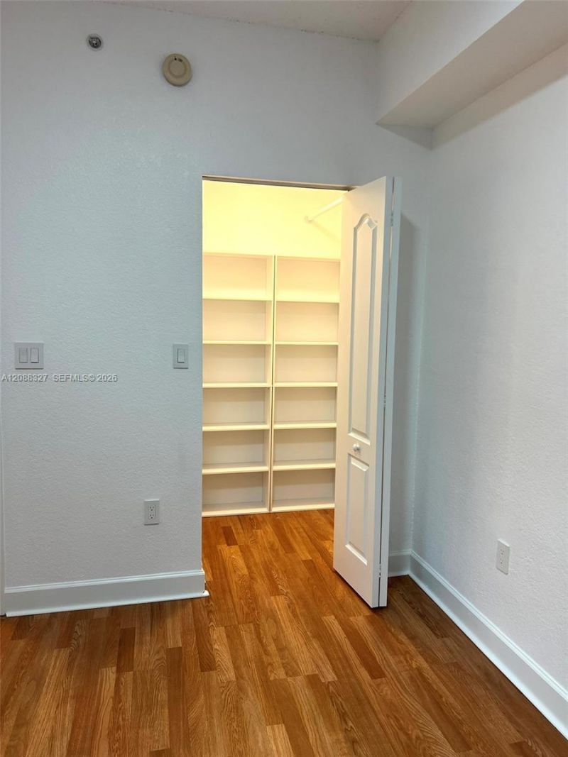 6001 SW 70th St, Unit 346, South Miami, FL 33143 Photo
