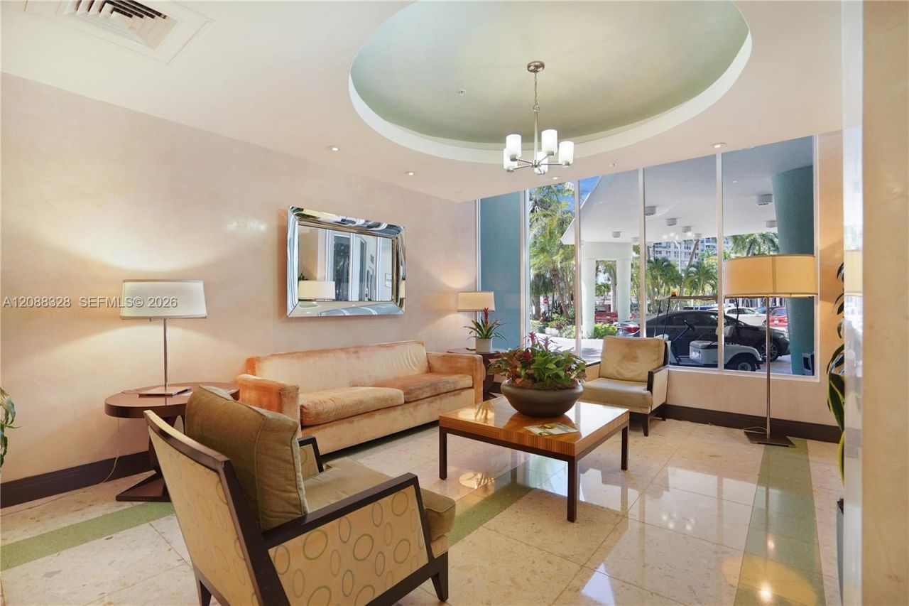 3801 S Ocean Dr, Unit 8T, Hollywood, FL 33019 Photo