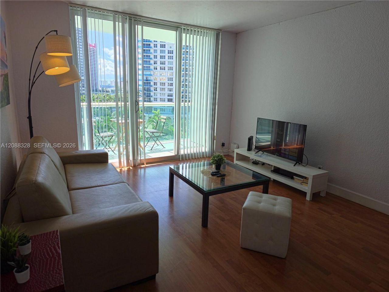 3801 S Ocean Dr, Unit 8T, Hollywood, FL 33019 Photo