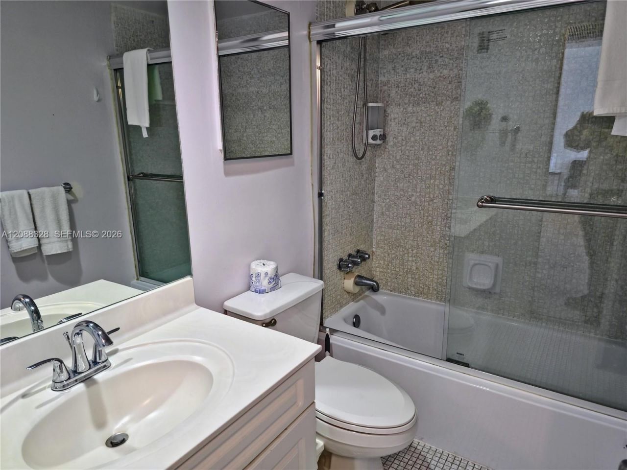 3801 S Ocean Dr, Unit 8T, Hollywood, FL 33019 Photo