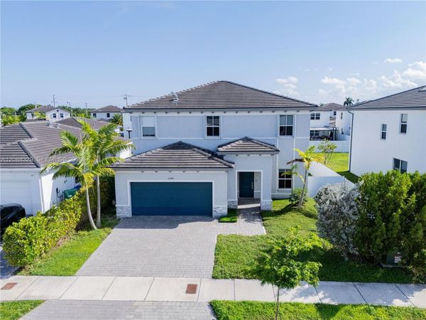12740 SW 214th Ter, Miami, FL 33177
