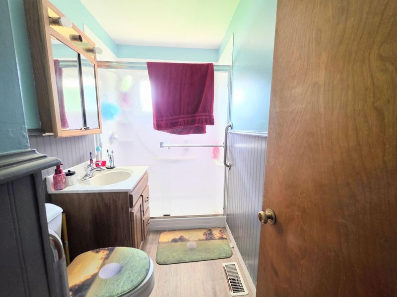 866 Lake Avenue, Saint Marys, OH 45885 Photo 4