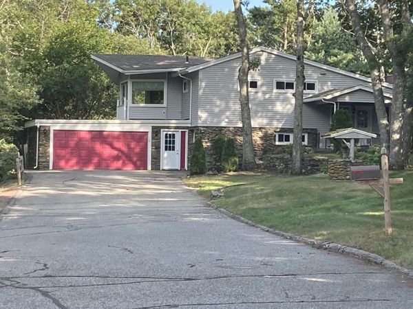 191 Samoset St, Plymouth, MA 02360