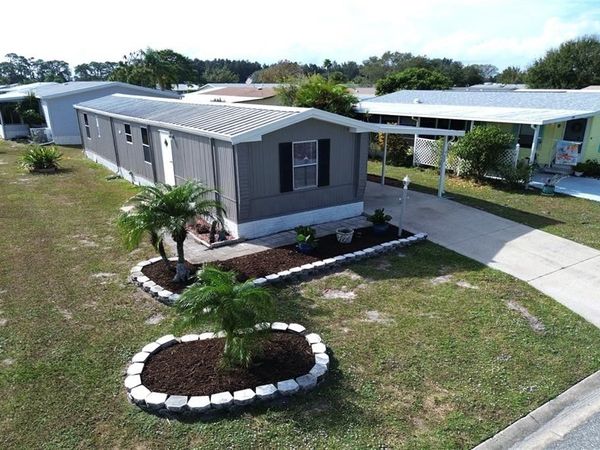 620 Papaya Circle, Barefoot Bay, FL 32976