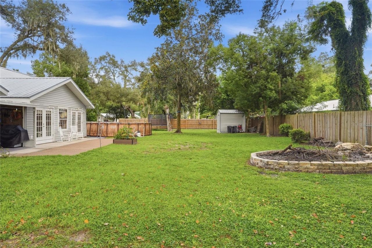322 NE 4th Avenue, Trenton, FL 32693 Photo