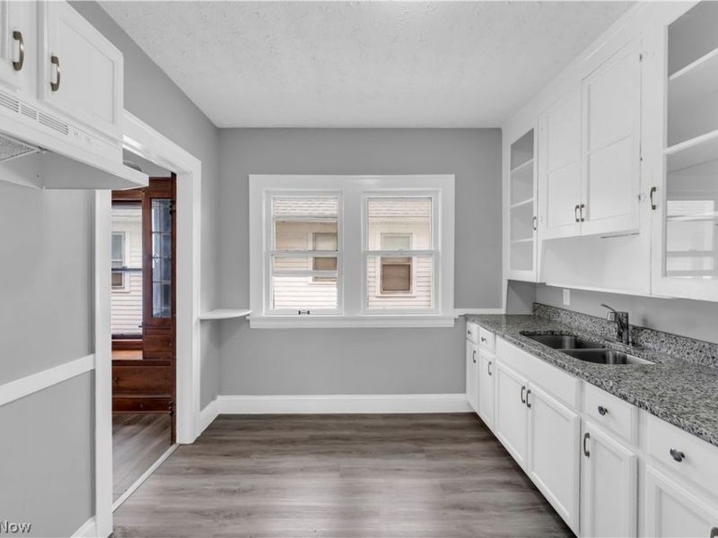 10123 Greenview Avenue, Unit 2/UP, Garfield Heights, OH 44125 Photo 10
