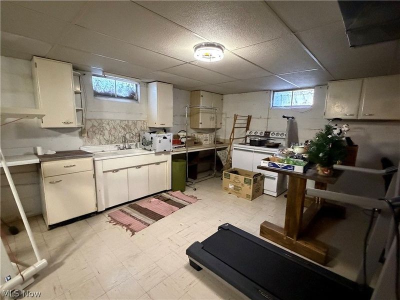 6063 E State Road, Newcomerstown, OH 43832 Photo 15