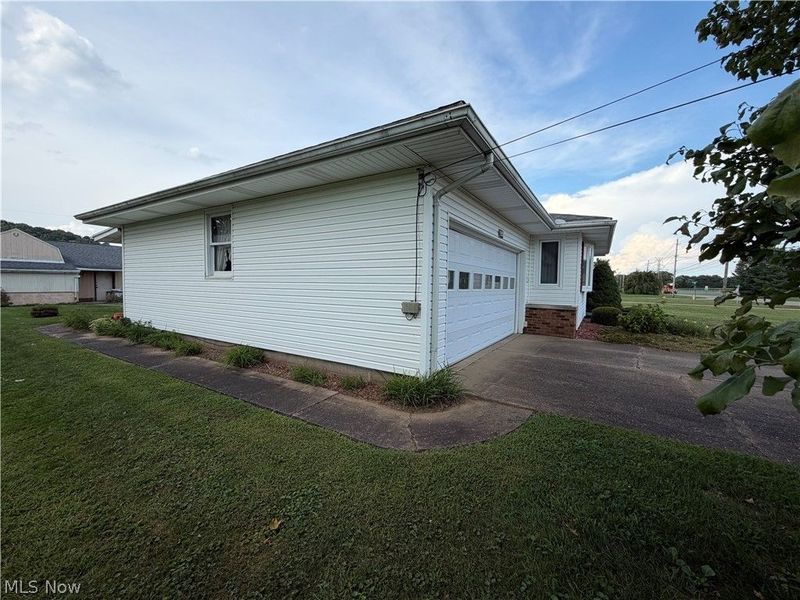 6063 E State Road, Newcomerstown, OH 43832 Photo 23
