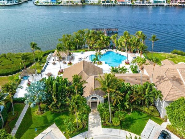 3604 S Ocean Boulevard, Unit 105, Highland Beach, FL 33487