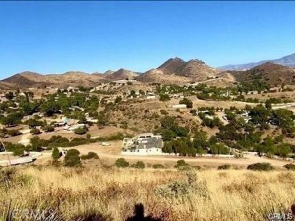 32600 Willow Lane, Agua Dulce, CA 91390