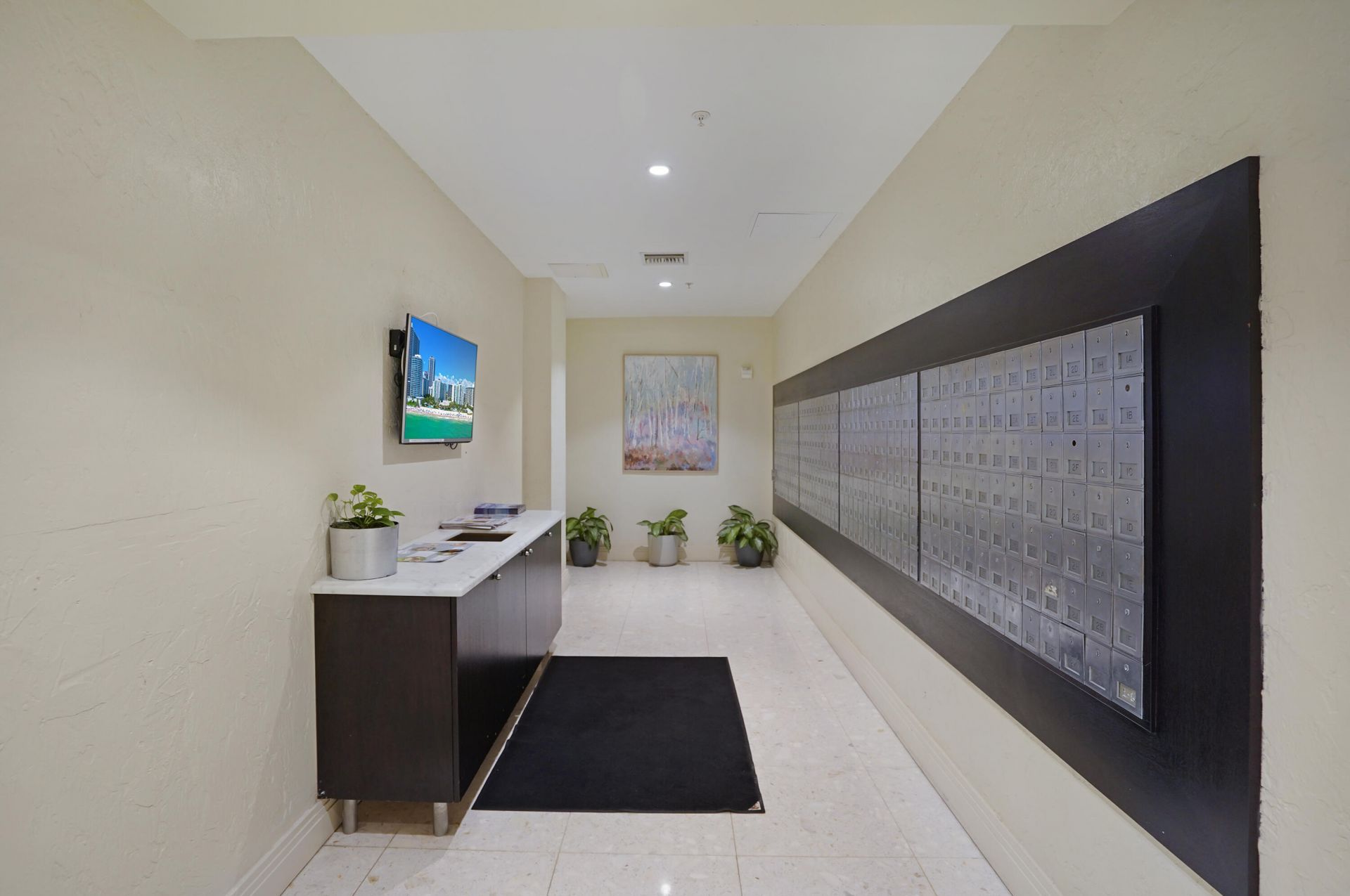 3801 S Ocean Drive, Unit 8T, Hollywood, FL 33019 Photo