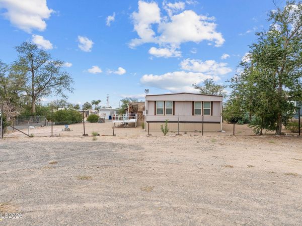 3701 Ardmore Street, Silver Springs, NV 89429