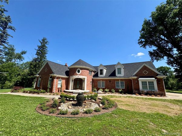 17740 Beck Road, Northville Township, Mi 48168