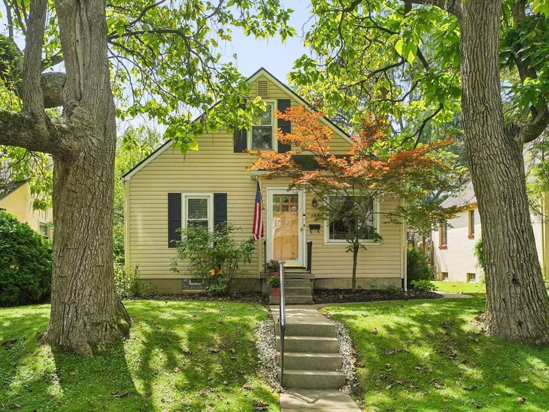 585 Milford Avenue, Columbus, OH 43202 Photo 2