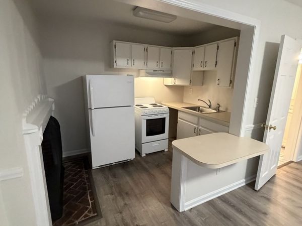 10 Summer St, Unit 1-2, Salem, MA 01970