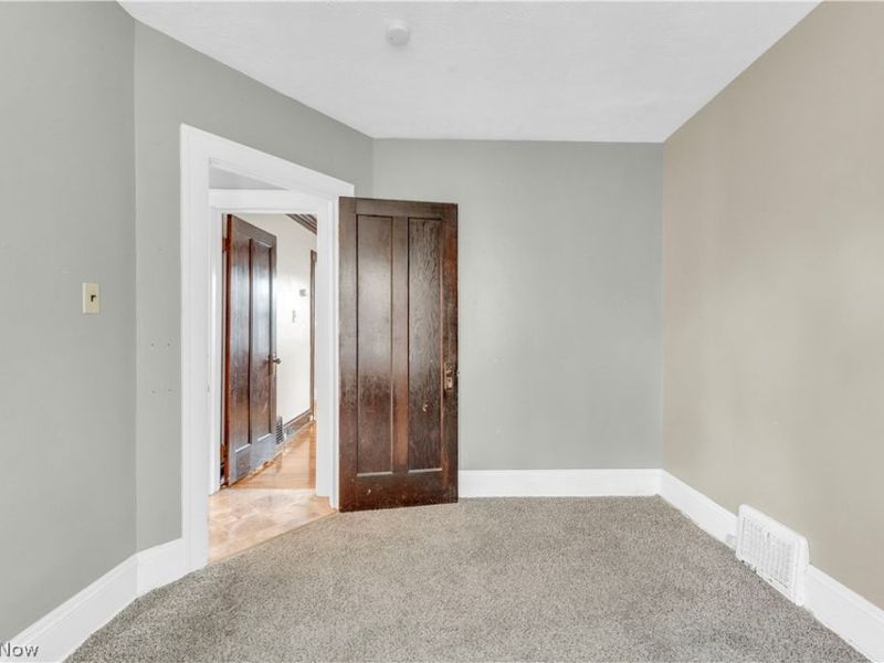 1467 Larchmont Road , Unit 2/UP, Cleveland, OH 44110 Photo 14