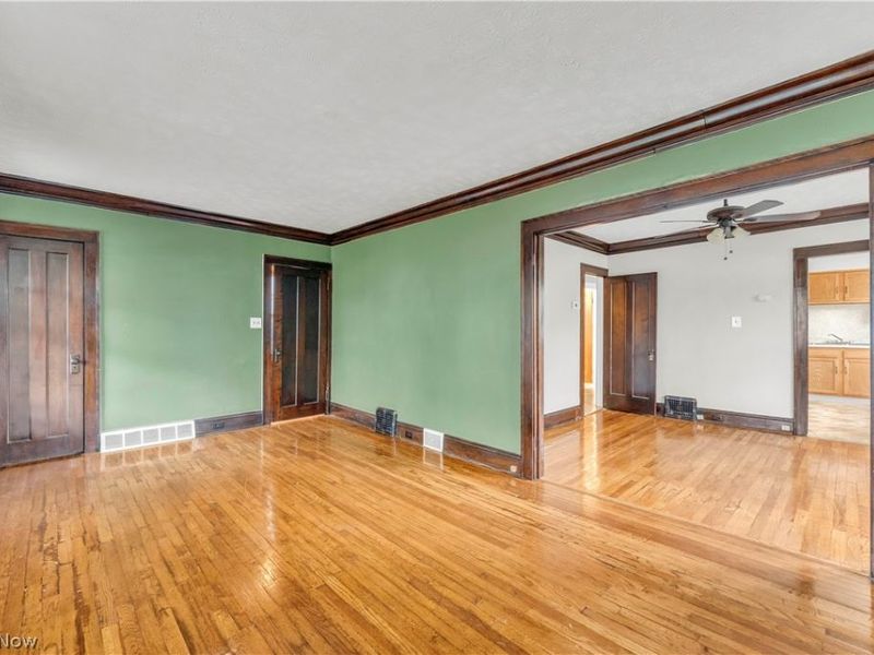 1467 Larchmont Road , Unit 2/UP, Cleveland, OH 44110 Photo 5