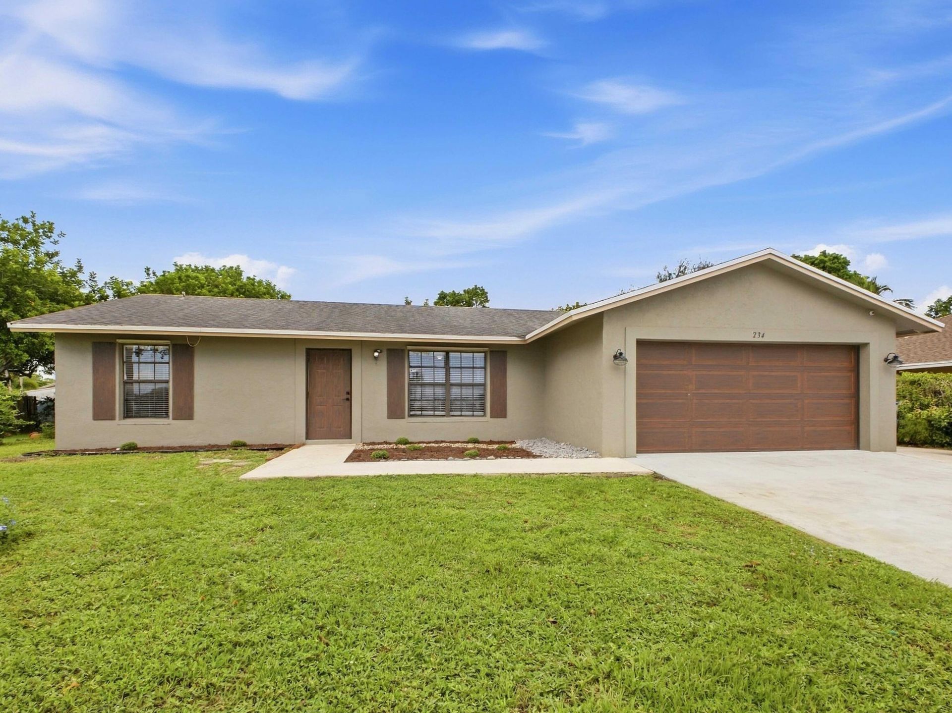 234 La Mancha Avenue, Royal Palm Beach, FL 33411 Photo