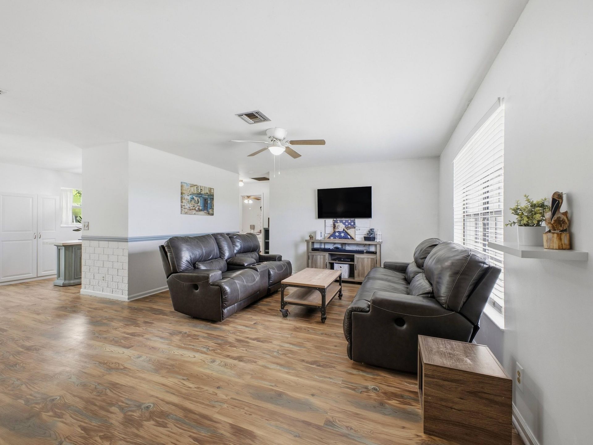 234 La Mancha Avenue, Royal Palm Beach, FL 33411 Photo