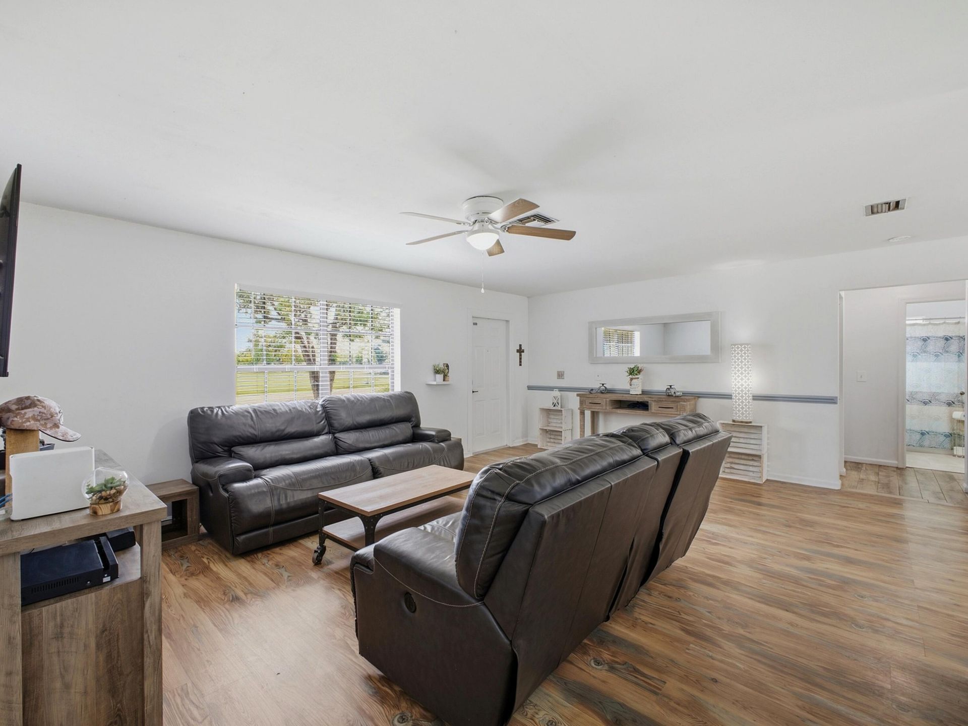 234 La Mancha Avenue, Royal Palm Beach, FL 33411 Photo