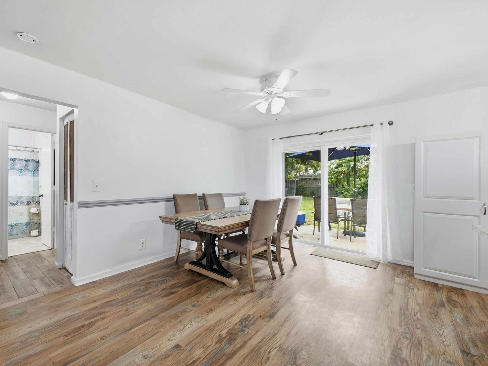 234 La Mancha Avenue, Royal Palm Beach, FL 33411 Photo