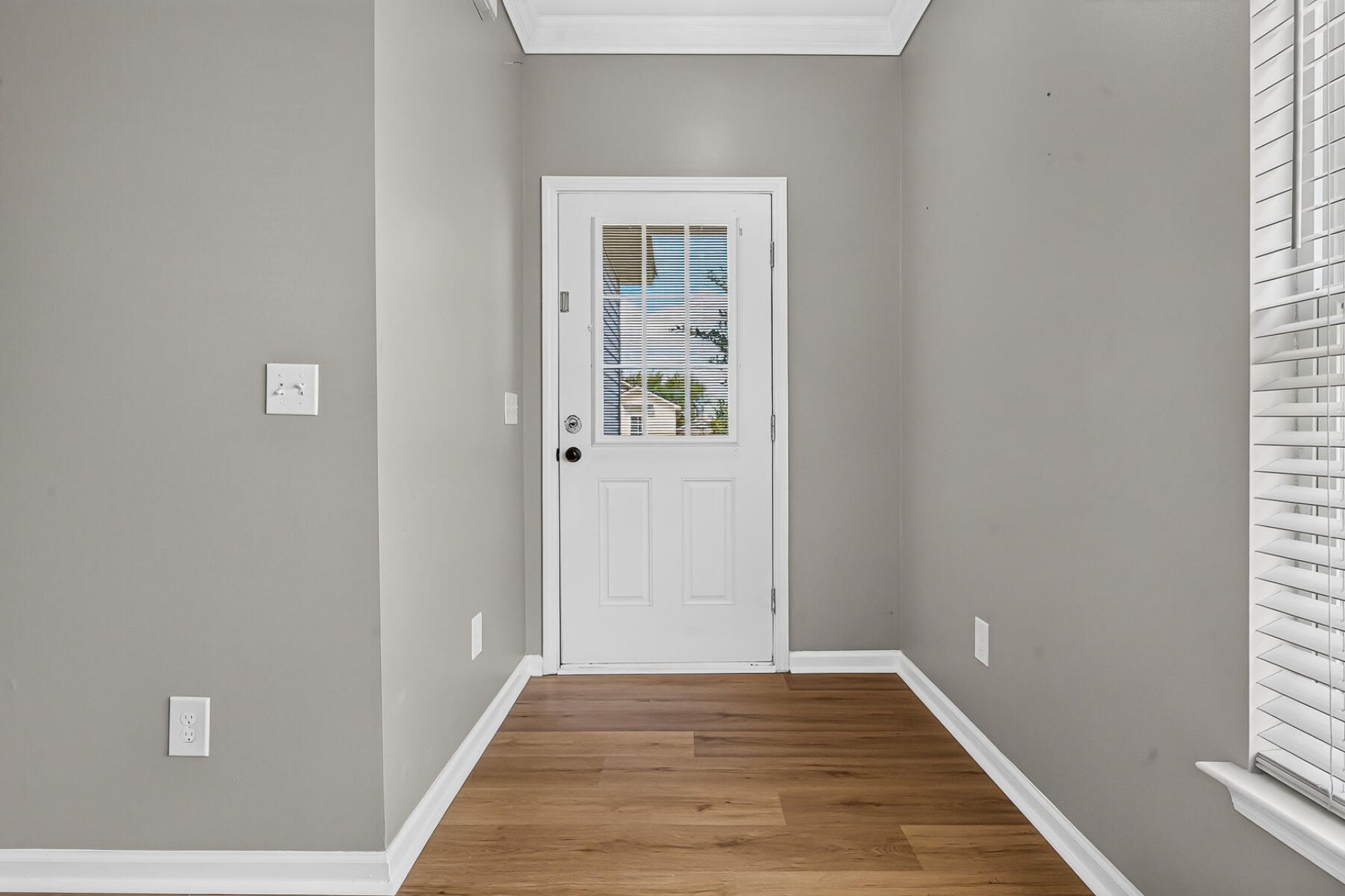 202 Summer View Road Photo 6