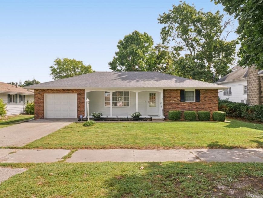Main Photo