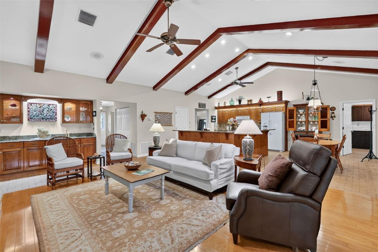 3081 Lakeshore Drive, Mount Dora, FL 32757 Photo