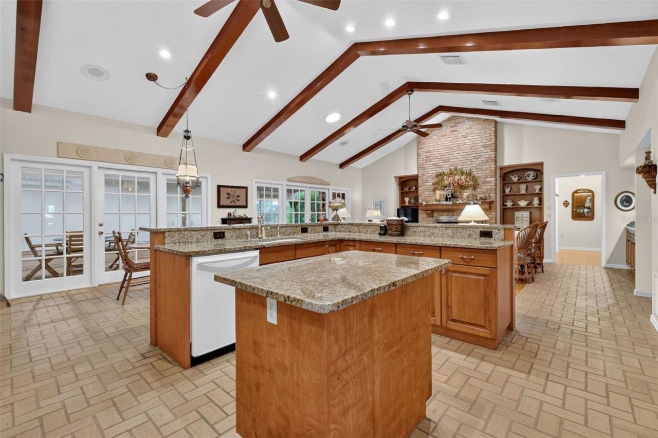 3081 Lakeshore Drive, Mount Dora, FL 32757 Photo