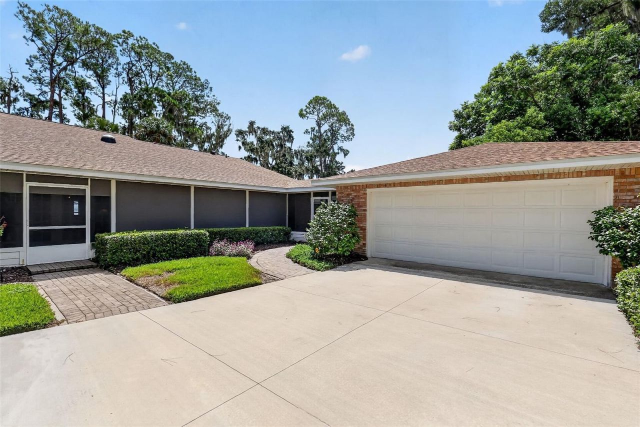 3081 Lakeshore Drive, Mount Dora, FL 32757 Photo