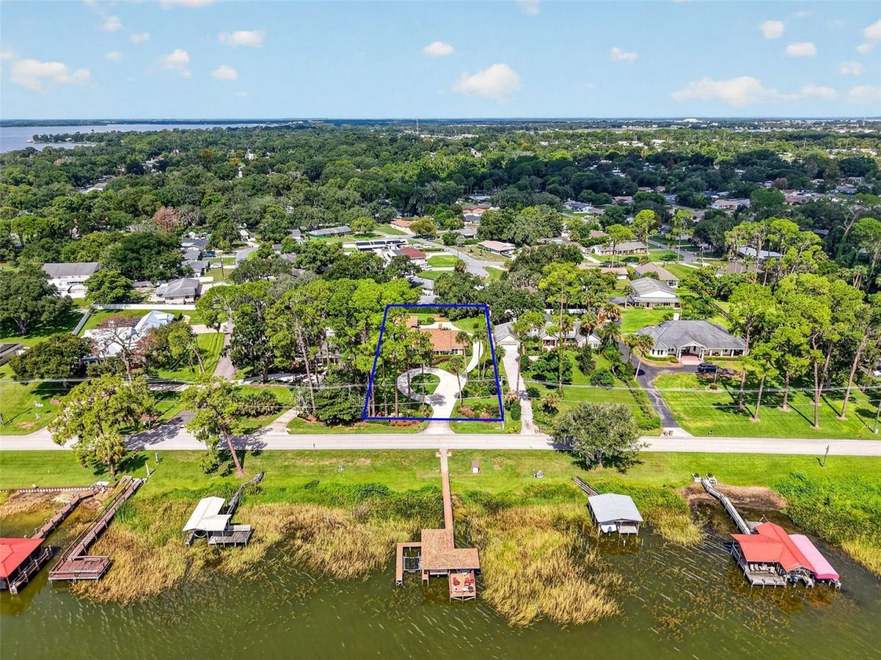 3081 Lakeshore Drive, Mount Dora, FL 32757 Photo