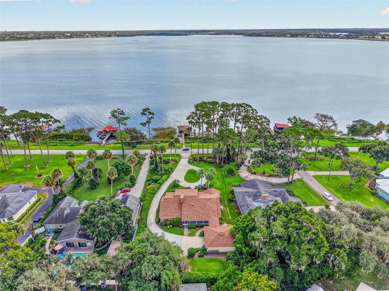 3081 Lakeshore Drive, Mount Dora, FL 32757 Photo