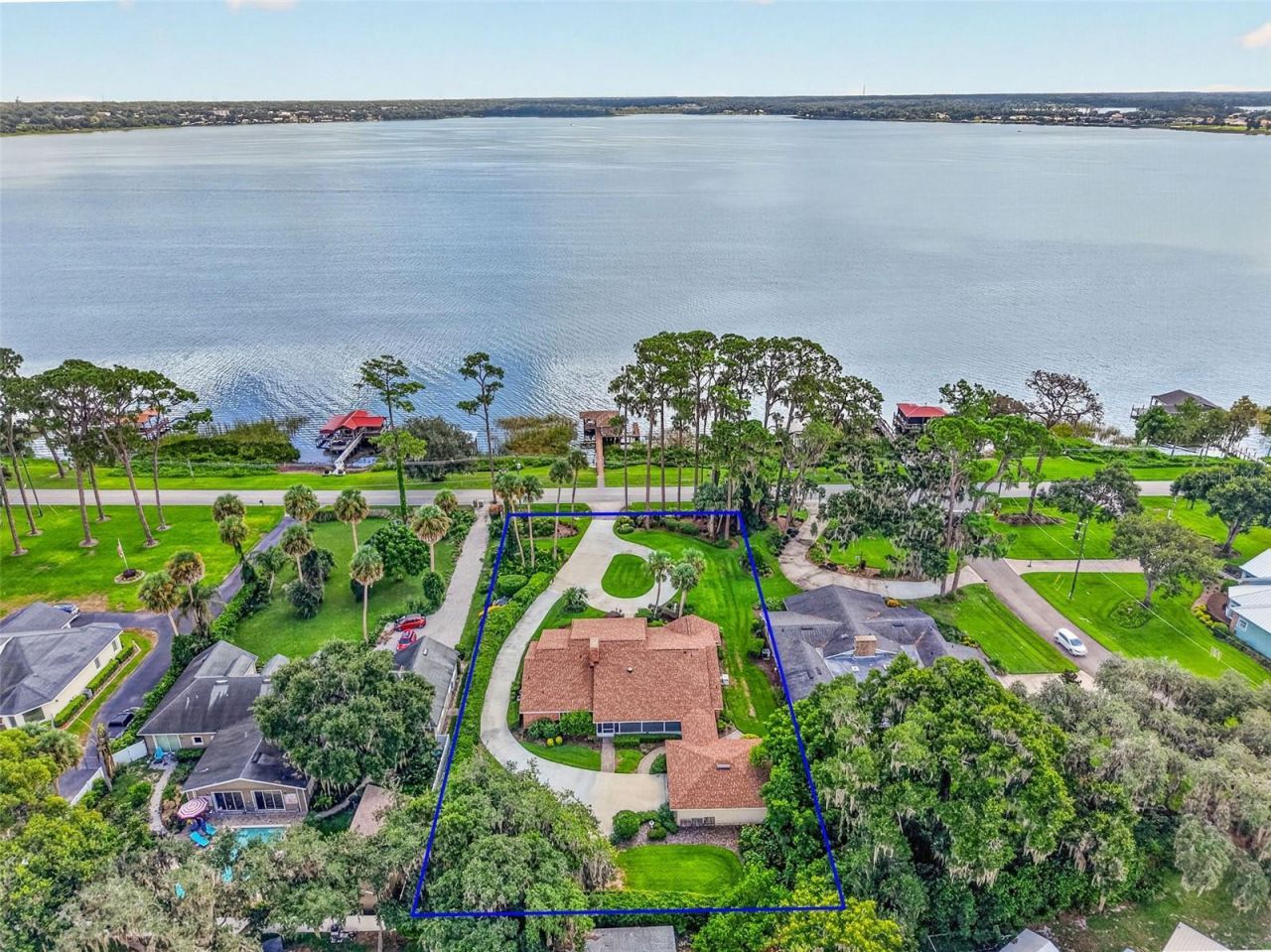 3081 Lakeshore Drive, Mount Dora, FL 32757 Photo