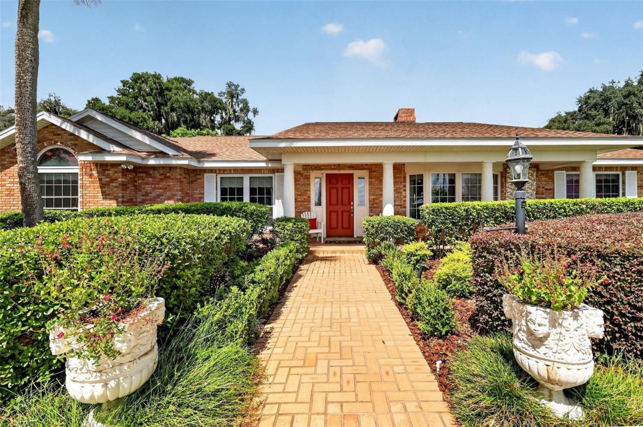 3081 Lakeshore Drive, Mount Dora, FL 32757 Photo