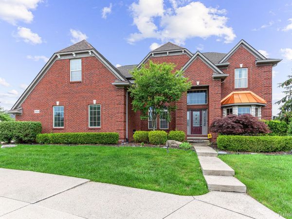 16636 VICTORIA Court, Northville, Mi 48168