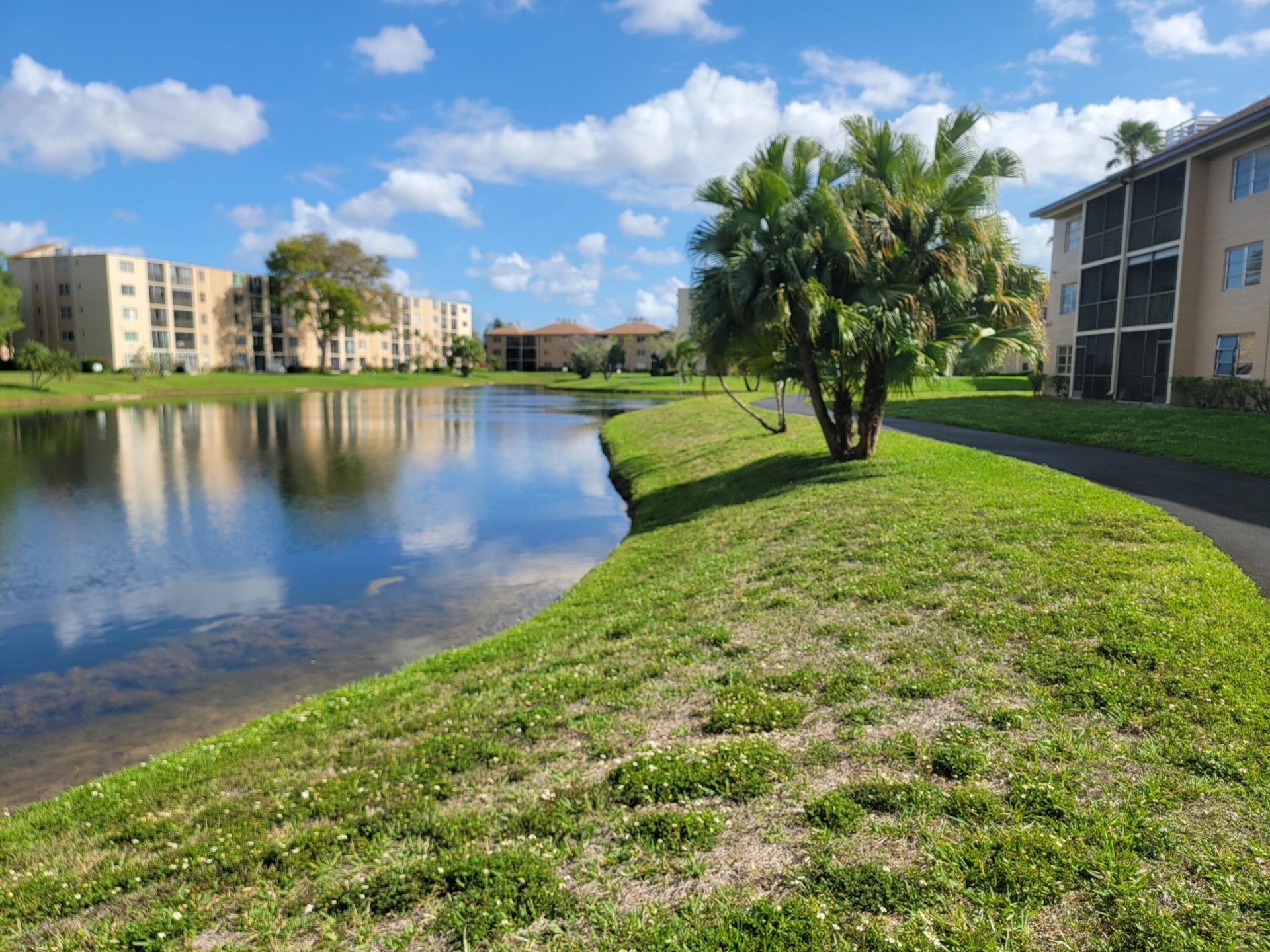 7840 NW 50th Street, Unit 504, Lauderhill, FL 33351 Photo