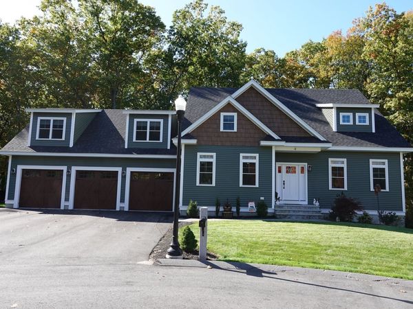 4 Mill Pond Rd, Unit B, Burlington, MA 01803