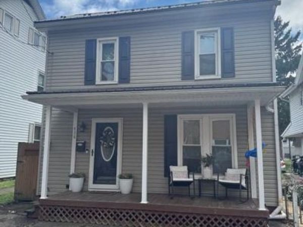 436 MOORE STREET , MILLERSBURG, PA 17061
