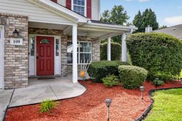 109 Netherfield Drive photo 4