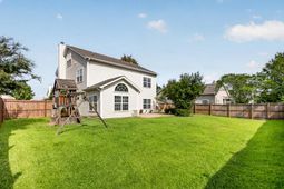 109 Netherfield Drive photo 4
