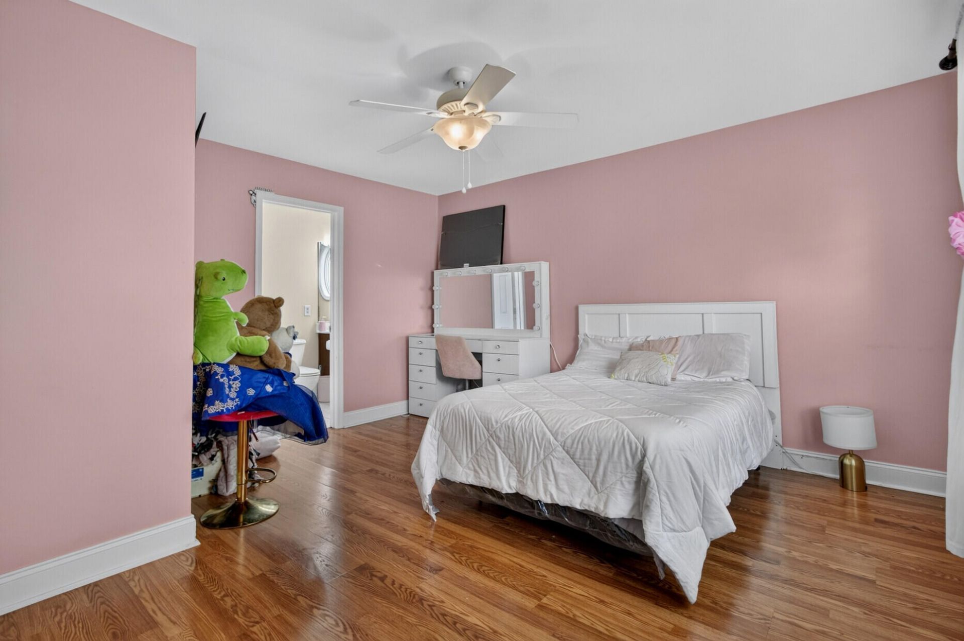 109 Netherfield Drive Photo 36