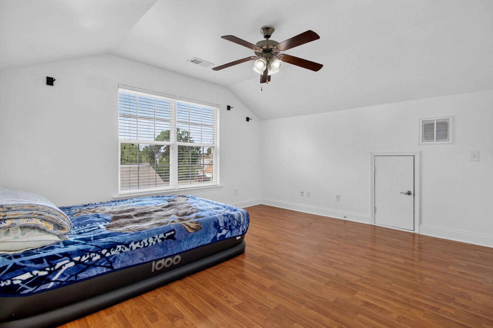 109 Netherfield Drive Photo 44