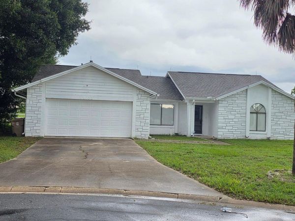 1055 ELIZABETH RIDGE COURT, KISSIMMEE, FL 34747