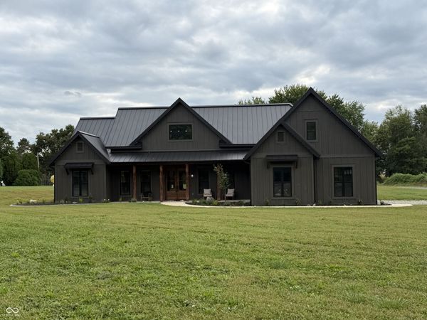 2985 E 1250 North , Alexandria, IN 46001