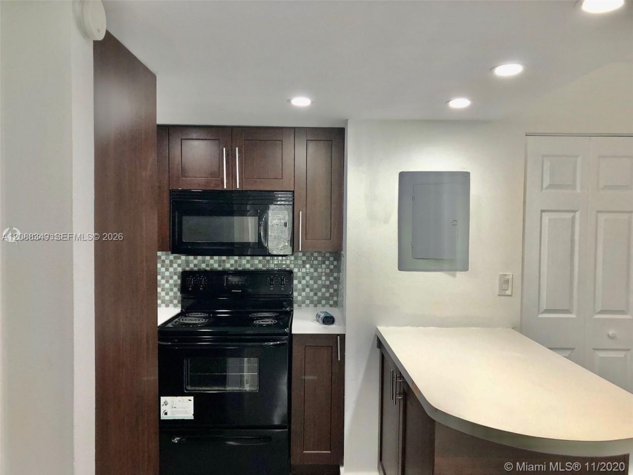 8870 Fontainebleau Blvd, Unit 208, Miami, FL 33172 Photo