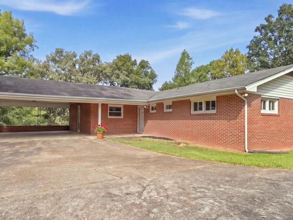 296 Hill Top Circle, Flintstone, GA 30725