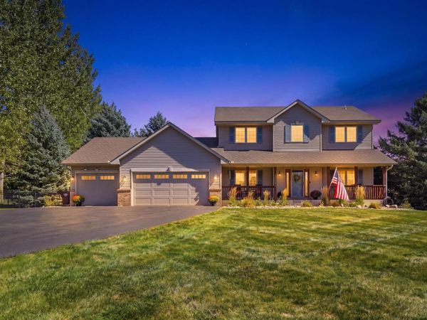 20365 Lake Ridge Drive, Prior Lake, MN 55372