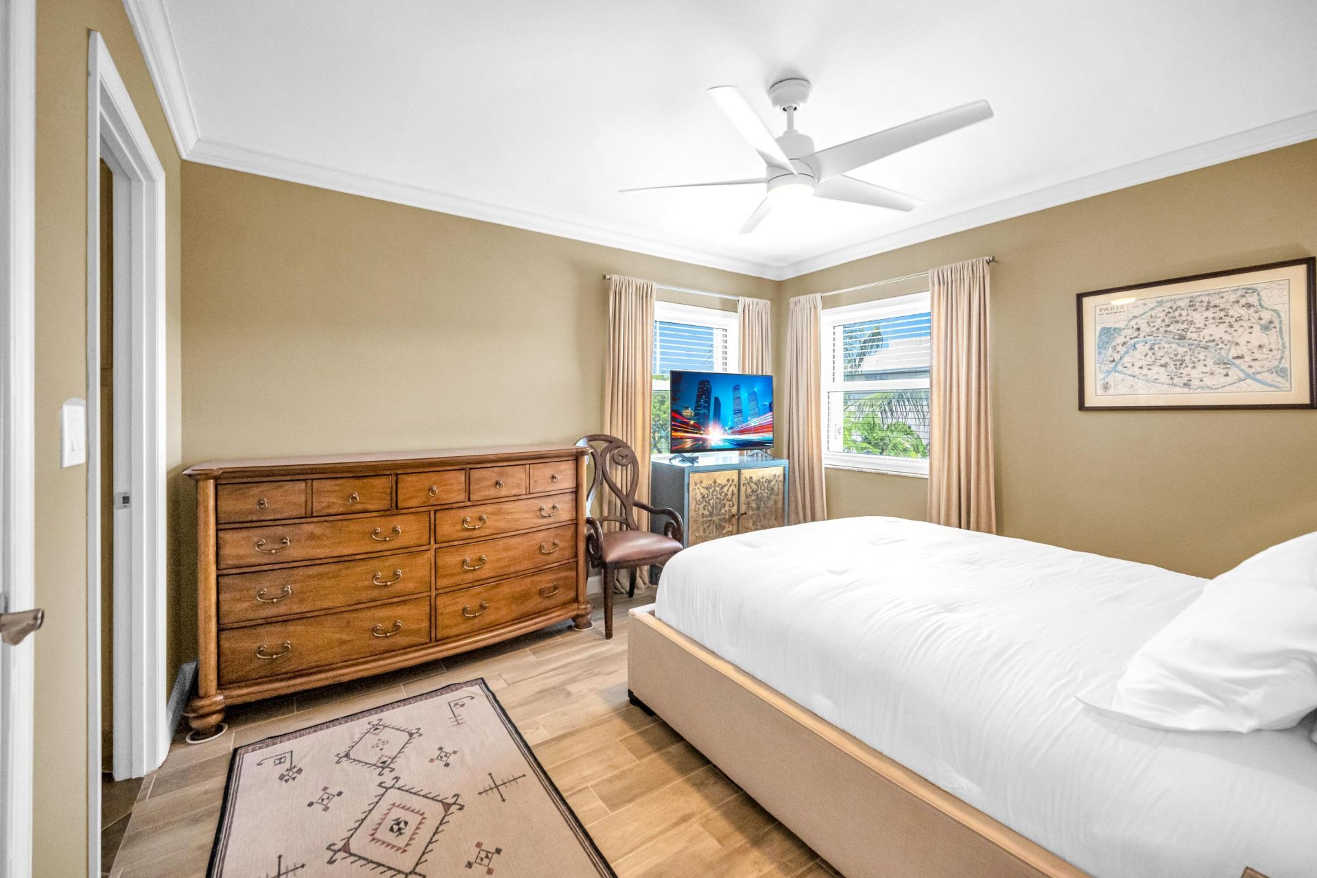 615 NE 12th Avenue, Unit 301, Fort Lauderdale, FL 33304 Photo