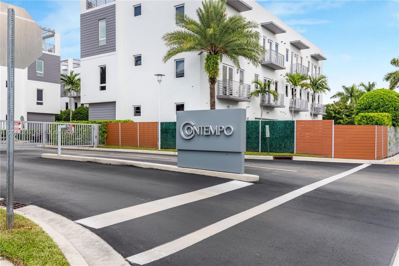 9165 NW 33rd St, Unit 9165, Doral, FL 33172 Photo